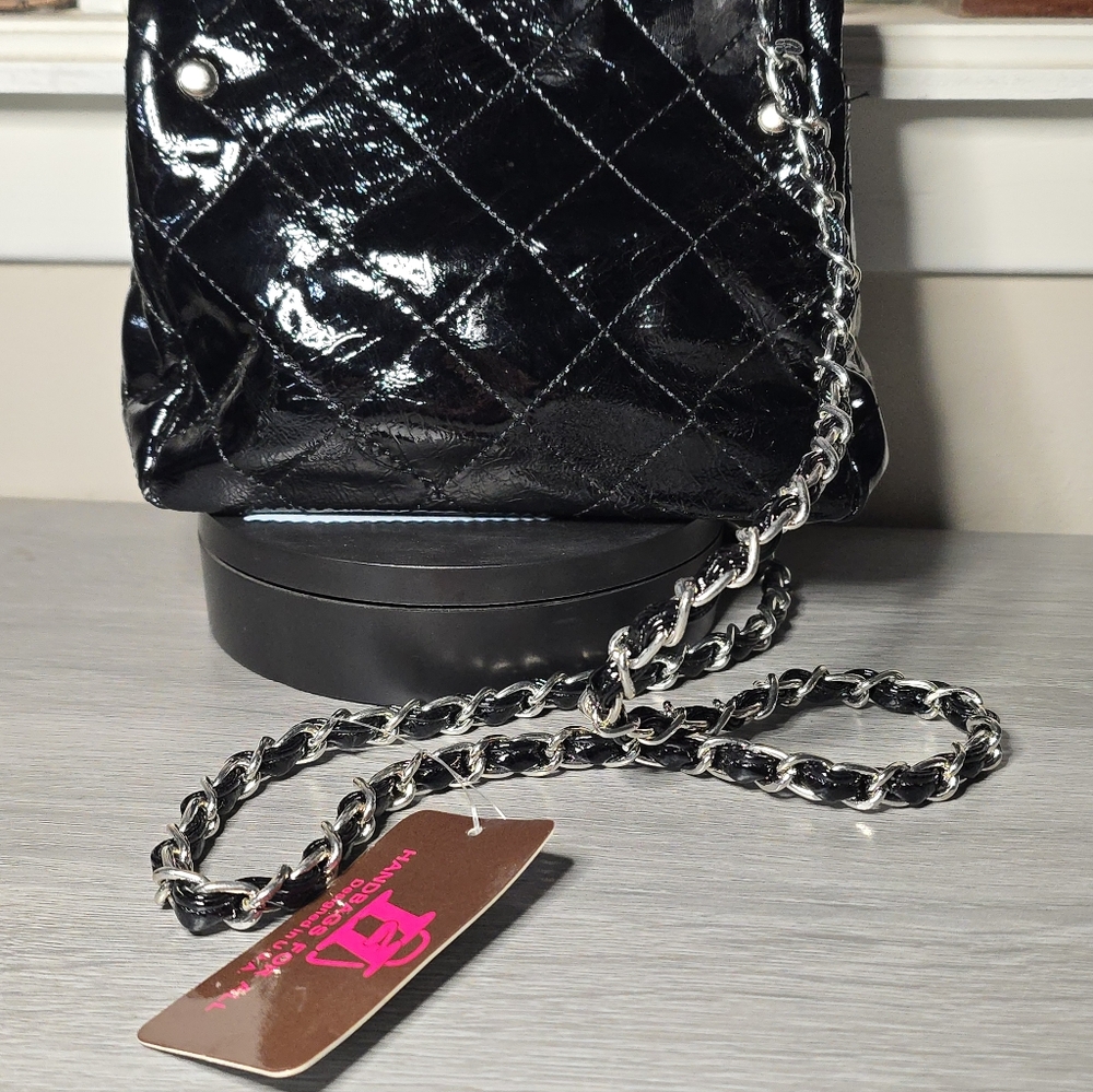 Handbags For All Shiny Black Quilted Crossbody Bag - Picture 3 of 7